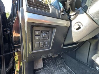 Toyota Land Cruiser,executive,kůže,7míst ,střešní okno, DVD - 8