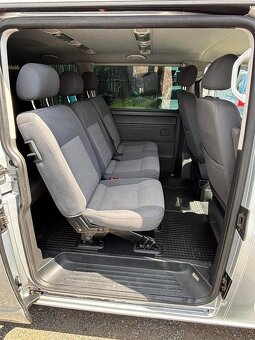 Volkswagen Caravelle Long - 8