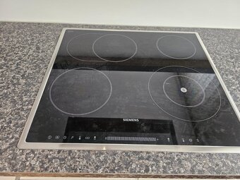 Kompletní kuchyně ONTARIO vč. SIEMENS spotřebičů - 8