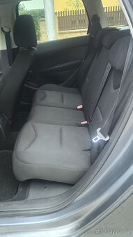 Peugeot 308 kombi 1.6 HDi, nafta, 210 000 km - 8