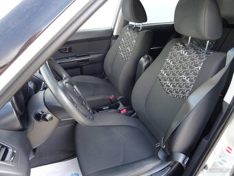 Kia Soul 1.6CRDi,94kW,2majČR,S.kniha,klima,tažné - 8