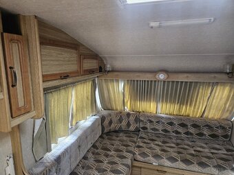 Rustikální anglický karavan Elddis - 8