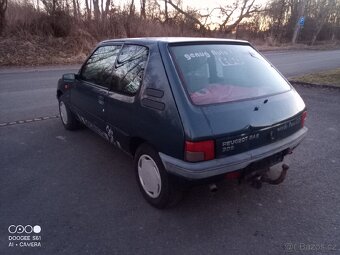 Peugeot 205 - 8