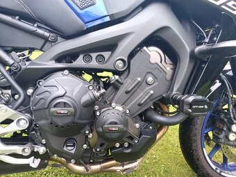 Yamaha MT 09 - 8