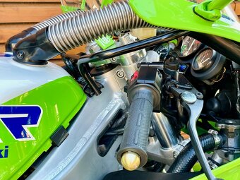 Kawasaki ZXR750 H2 - 8