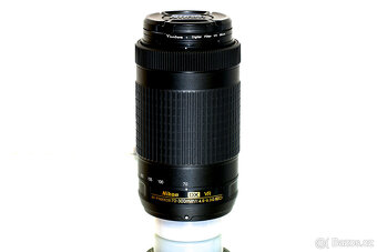 Nikon AF-P DX 70-300mm G VR + UV filtr TOP STAV - 8