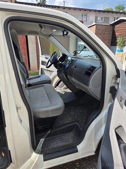 Prodávám VW T5 1.9 TDI r.v.2008 - 8