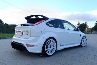 Ford Focus RS MK2 - 8