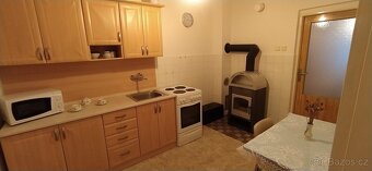 Prodej řadového rodinného domu na Rusavě, ev.č. 26949 - 8