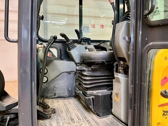 Bagr Bobcat E 50 - 8