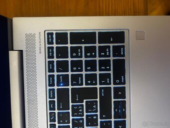 HP EliteBook 755 G5 + dokovací stanice - 8