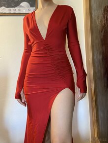 Červené večerní šaty SHEIN - 8