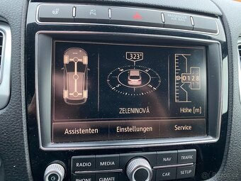 Predam VW Touareg 4.2 V8 TDi EXCLUSIVE - 8