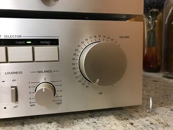 Denon PMA-737 Dva identické na výběr - 8