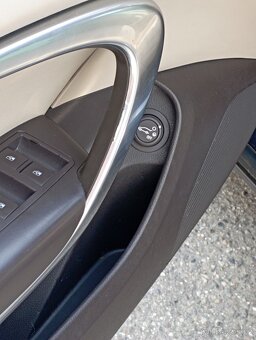 Prodám Opel Insignia spot tour 118kw - 8