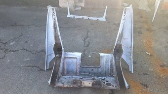 Skoda 110r zadni cast - 8