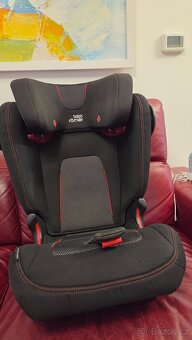 Britax Römer Autosedačka Kidfix III M - 8