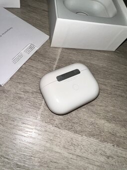 Apple AirPods Pro (1. generace) - 8