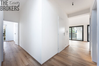 Prodej bytu 4+kk, 109.95 m2, Praha - 8