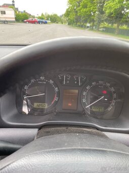 Skoda octavia 1.6 75 kw - 8