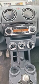 Mitsubishi colt 2010 - 8