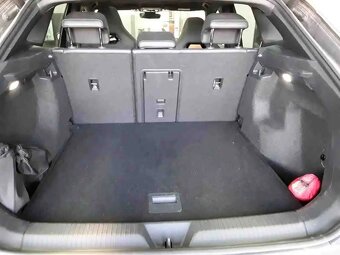 Volkswagen iD.4 Pro 150kw/matrix,tepelko,panorama,head-up - 8