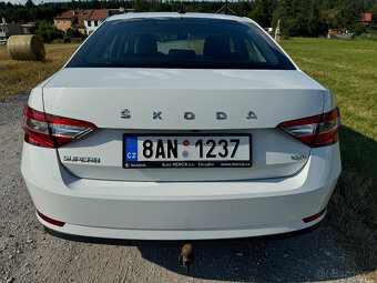 SUPERB 2.0TDI 147kW 4x4 DSG STYLE ACC NAVI LED KAMERA ČR DPH - 8