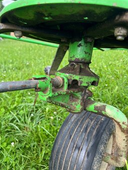 Obraceč sena Deutz Fahr KH400 -rozsah 4 metry- - 8