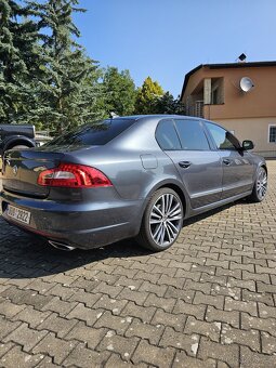 Superb 2 2.0TDi 125kw - 8