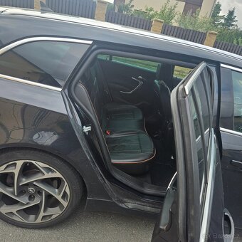 Opel Insignia BiTurbo 2.0 cdti výkon 143 kw opc line - 8