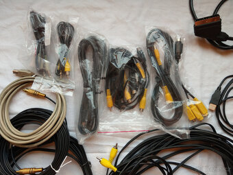 Kabely - PC, USB, S-video atd... - 8