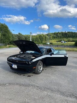 Prodám Dodge Challenger 3.6 SXT - 8