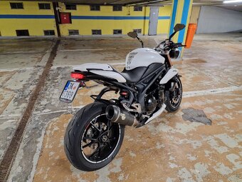 Triumph Triple Speed 1050 - 8