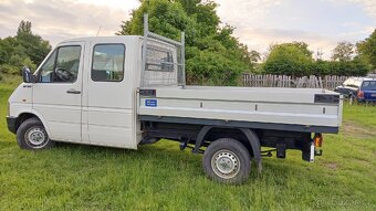Vw LT 35 2.5 tdi rok 2005 dovoz naj 130 tis km - 8
