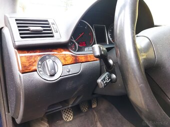 Audi A4 b6 1.9 tdi 96kw s-line 270tis.km - 8