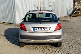 Peugeot 207 1.4 Benzín - 8