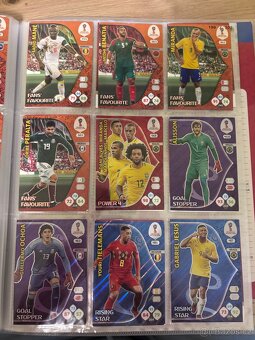 Sběratelské fotbalové kartičky Panini - 8