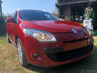 Renault Megane 1.6 i 80 kW grandtour benzín - 8