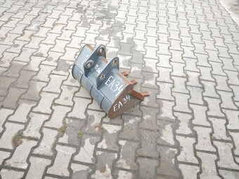 Lžíce podkopová zubatá 50, EA34 - 8