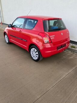 Suzuki swift - 8