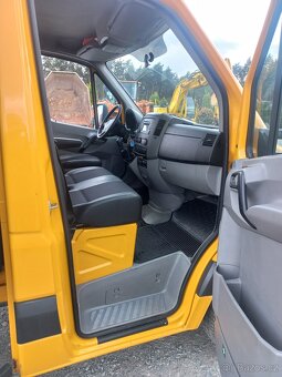 Prodám užívaný mercedes Sprinter 413 CDI - 8