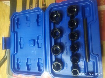 Gola sada kovana - 8