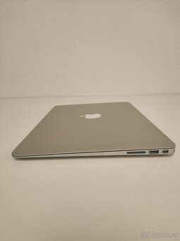 MacBook Air 2017 | i5 • 8GB • 128GB SSD - 8