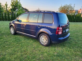 Volkswagen Touran 1.9tdi - 8
