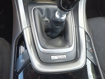 Ford Mondeo kombi Titan.2.0 Tdci - 8