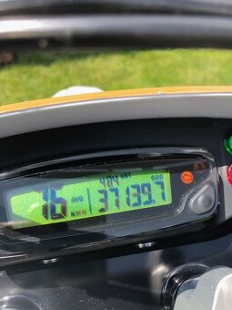 Husqvarna 701 Supermoto - 8