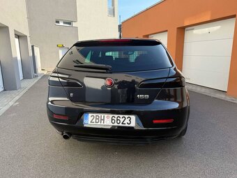 Alfa Romeo 159 ti - 8