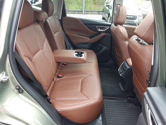 Subaru Forester 2,5 AWD, Max výbava, nový model, 30.000 km - 8