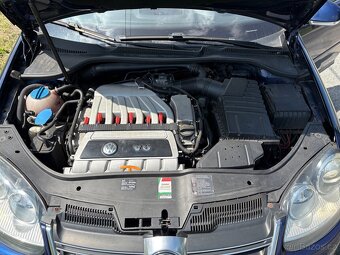 VW Golf R32 mk5 - 8