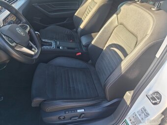 Volkswagen Passat 2.0 TDI 110 kW R line Virtual cocpit - 8